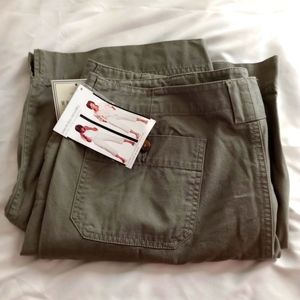 White Stag Khaki Capri
